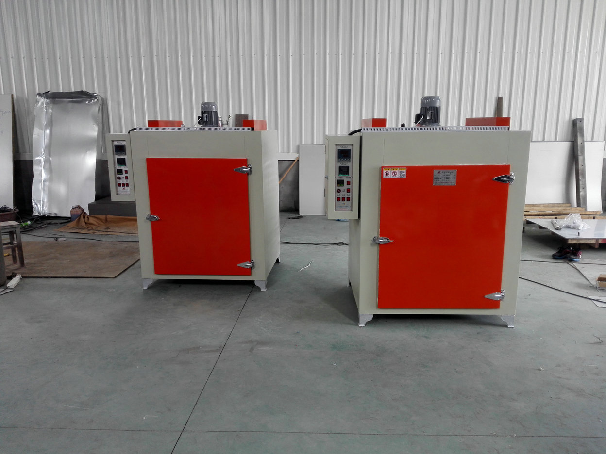 質(zhì)量好的熱風(fēng)循環(huán)烘箱，在使用中要注意的事項(xiàng)有哪些呢？